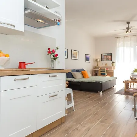 Apartamento Emzi Zadar