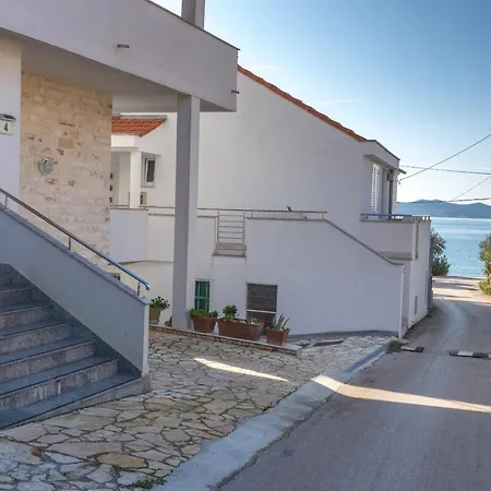 Apartamento Emzi